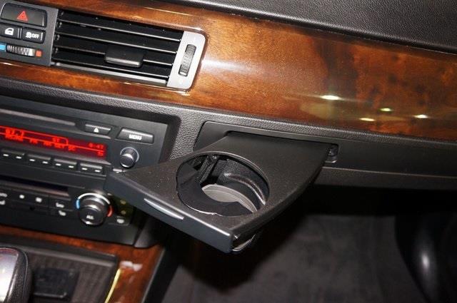 2011 BMW Legend 328i photo