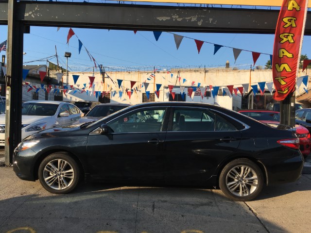 2015 Toyota Camry 4dr Sdn I4 Auto XSE (Natl) photo