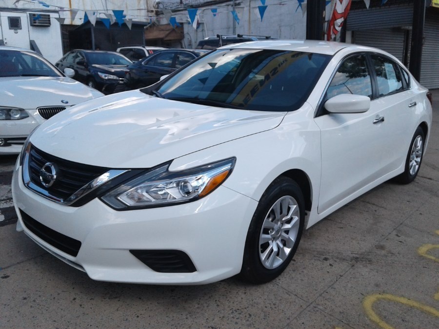 2016 Nissan Altima 4dr Sdn I4 2.5 SV photo