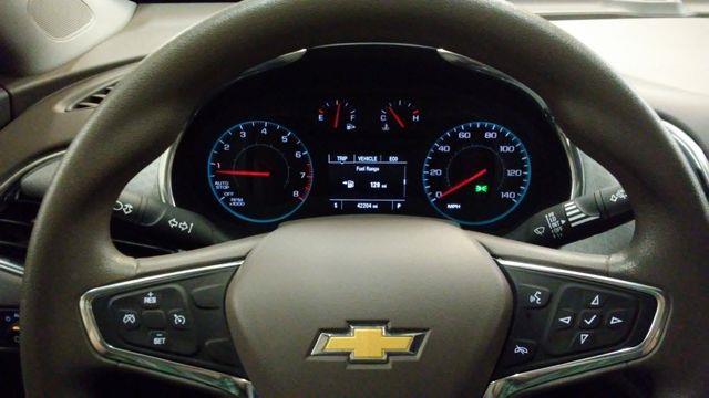 2016 Chevrolet Malibu LT photo