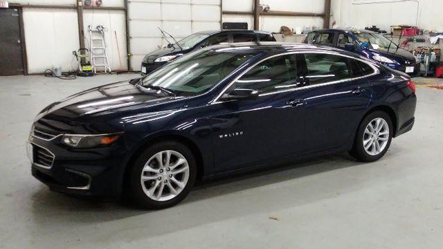 2016 Chevrolet Malibu LT photo