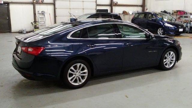 2016 Chevrolet Malibu LT photo