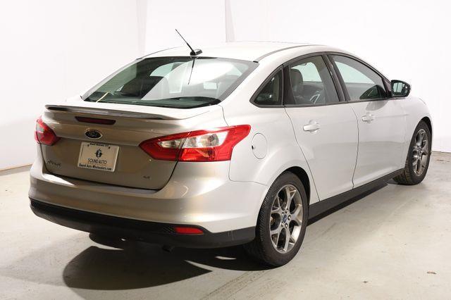 2014 Ford Focus SE photo