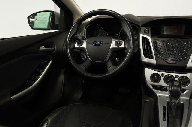 2014 Ford Focus SE photo