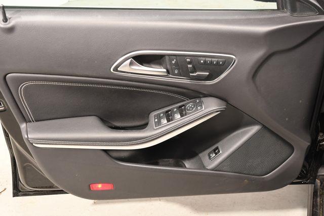 2015 Mercedes-Benz CLA 250 LEATHER photo