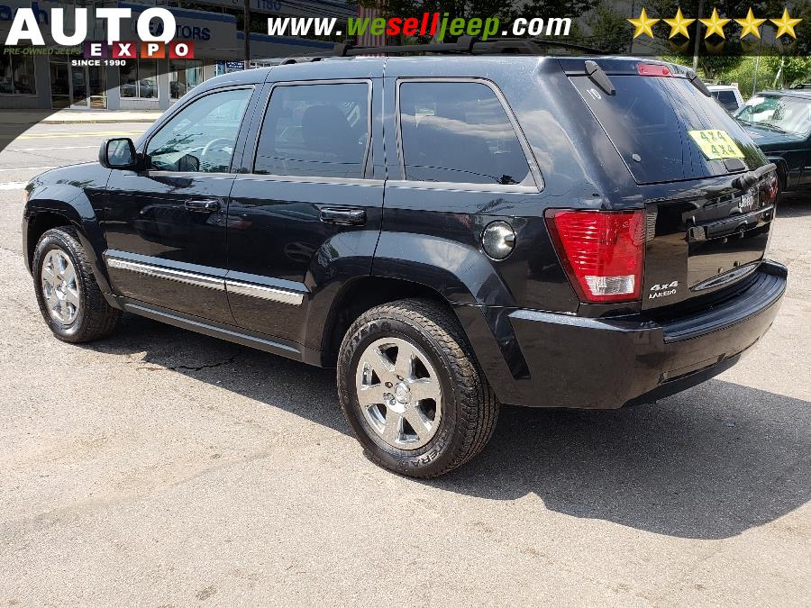 2010 Jeep Grand Cherokee Laredo photo