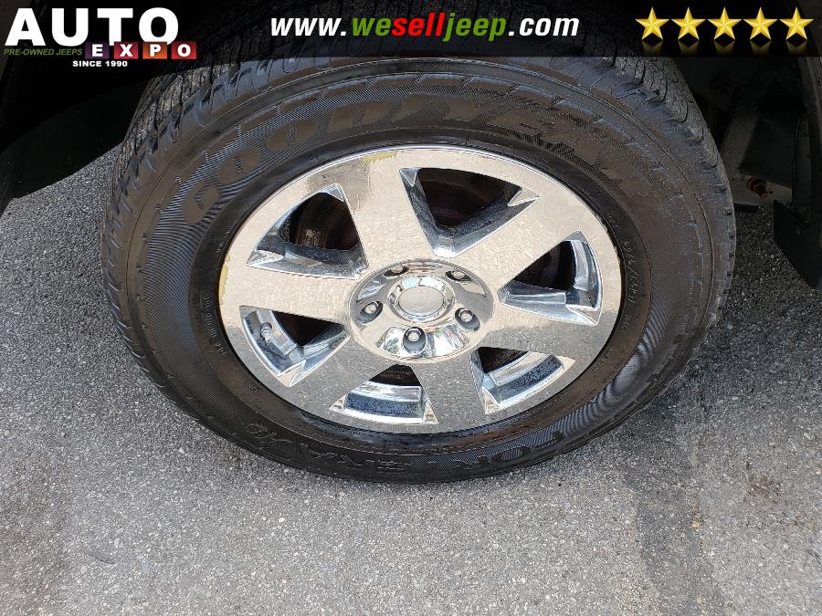 2010 Jeep Grand Cherokee Laredo photo