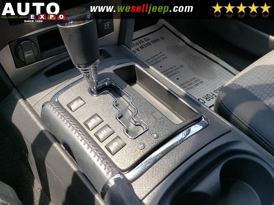 2010 Jeep Grand Cherokee Laredo photo