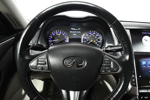 2015 Infiniti Q50 Premium photo
