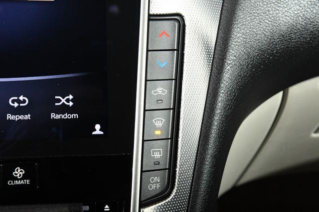 2015 Infiniti Q50 Premium photo
