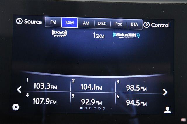 2015 Infiniti Q50 Premium photo