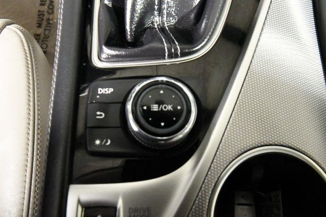 2015 Infiniti Q50 Premium photo