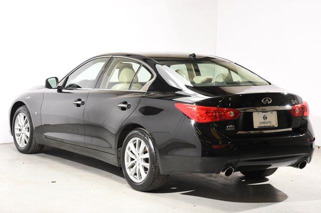2015 Infiniti Q50 Premium photo