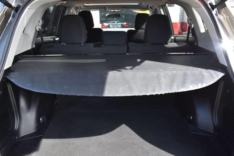 2014 Toyota RAV4 XLE photo