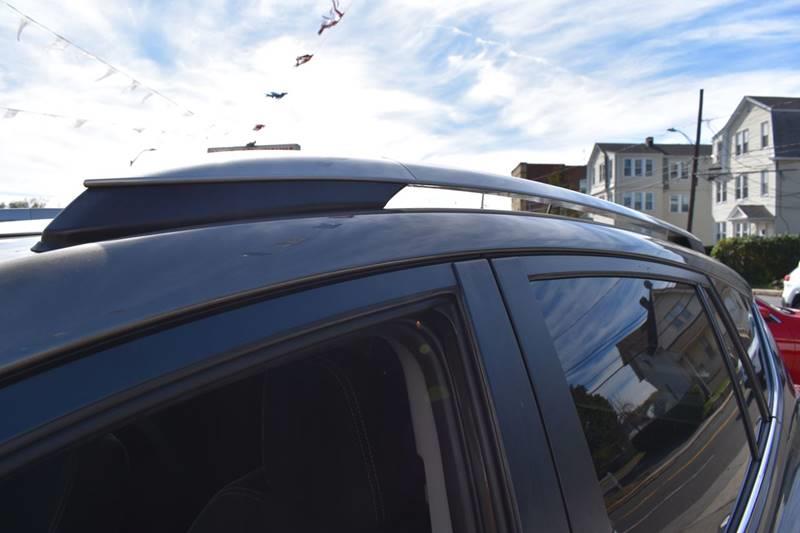 2014 Toyota RAV4 XLE photo