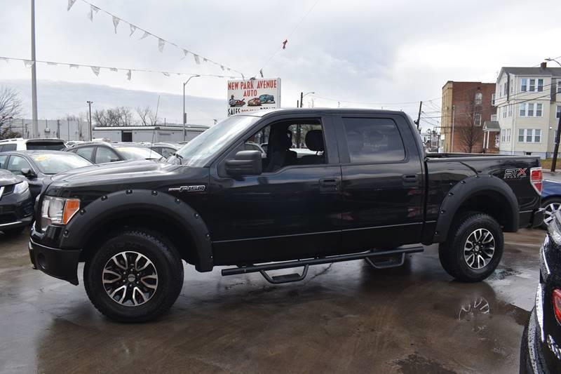 2014 Ford F-150 FX4 photo