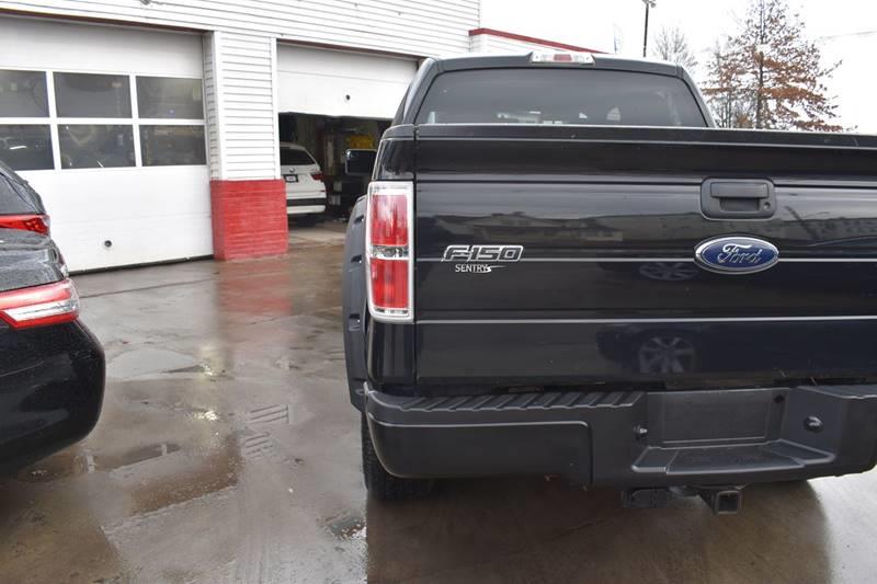 2014 Ford F-150 FX4 photo
