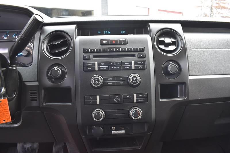 2014 Ford F-150 FX4 photo