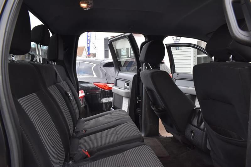 2014 Ford F-150 FX4 photo