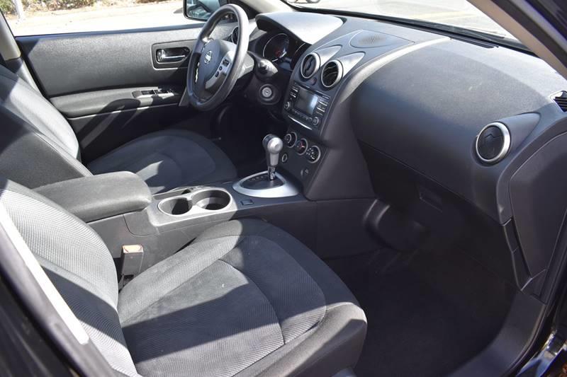 2015 Nissan Rogue Select AWD 4dr S photo