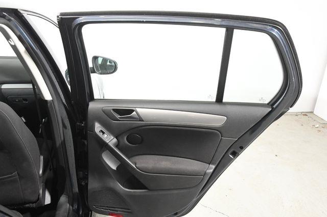 2012 Volkswagen Golf TDI photo