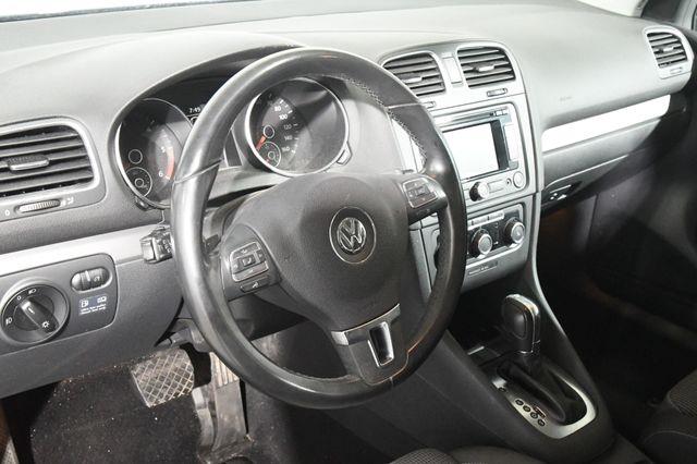 2012 Volkswagen Golf TDI photo