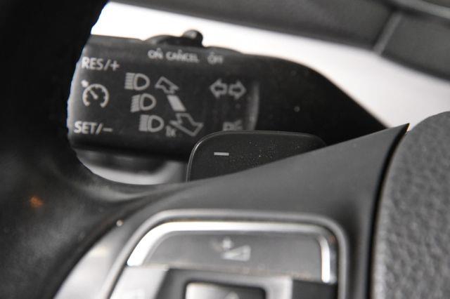 2012 Volkswagen Golf TDI photo