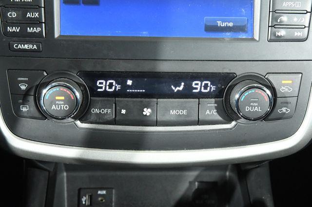 2016 Nissan Altima 2.5 SL w/ Nav & Blind Spot photo