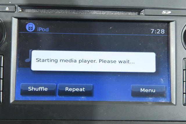 2016 Nissan Altima 2.5 SL w/ Nav & Blind Spot photo