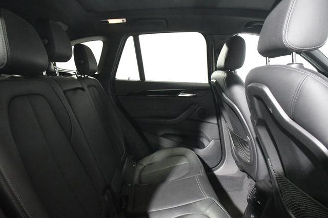 2016 BMW X1 xDrive28i X-Line photo
