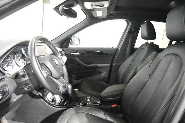 2016 BMW X1 xDrive28i X-Line photo
