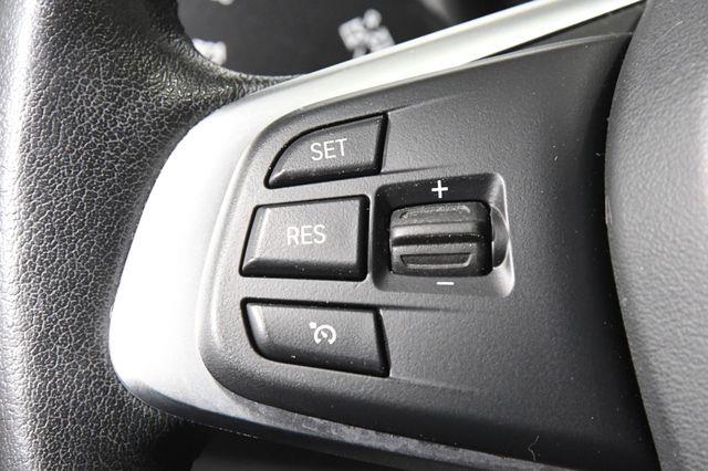 2016 BMW X1 xDrive28i X-Line photo