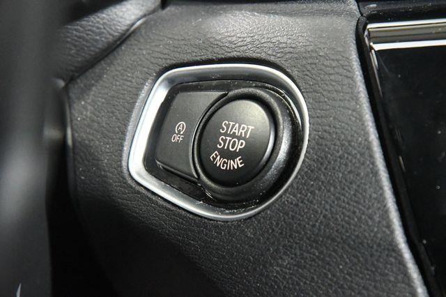 2016 BMW X1 xDrive28i X-Line photo
