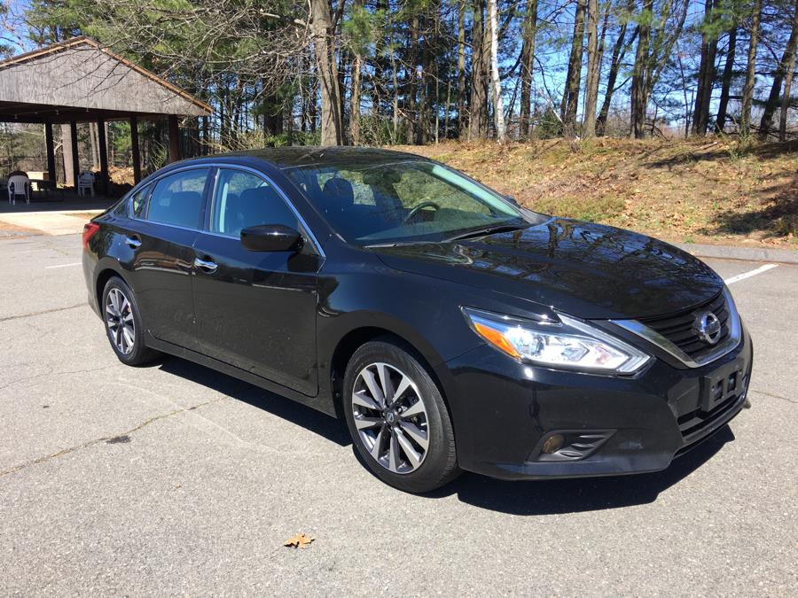 2017 Nissan Altima 2.5 SV Sedan photo