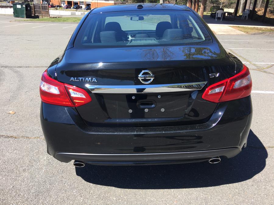 2017 Nissan Altima 2.5 SV Sedan photo
