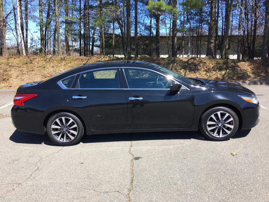 2017 Nissan Altima 2.5 SV Sedan photo