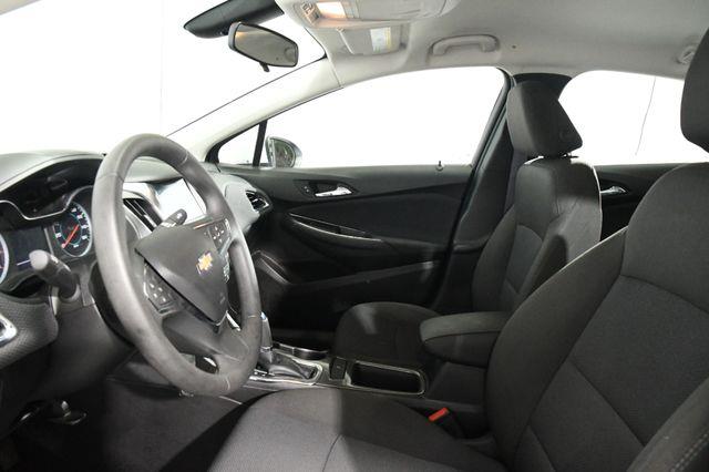 2017 Chevrolet Cruze LT photo