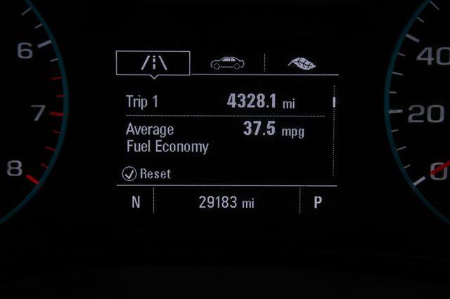 2017 Chevrolet Cruze LT photo