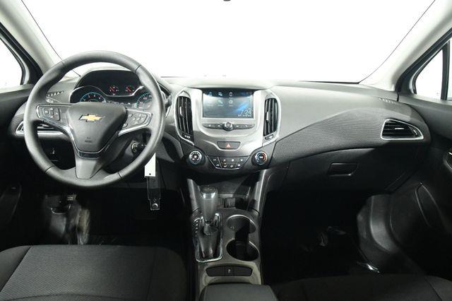 2017 Chevrolet Cruze LT photo