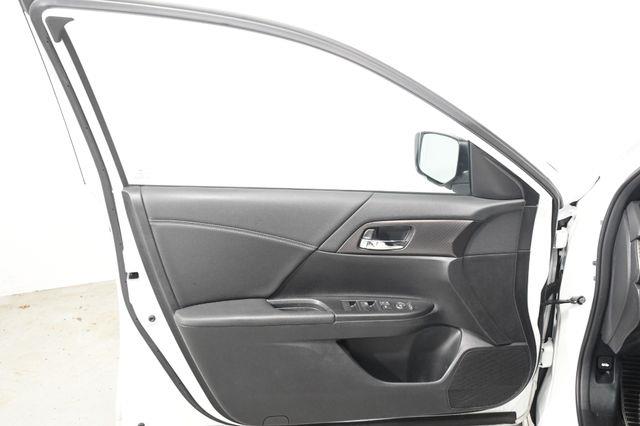 2016 Honda Accord Sport photo
