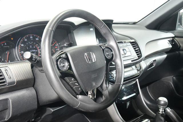 2016 Honda Accord Sport photo