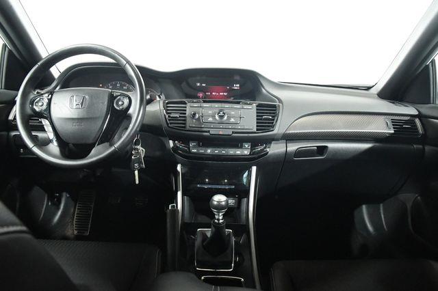 2016 Honda Accord Sport photo