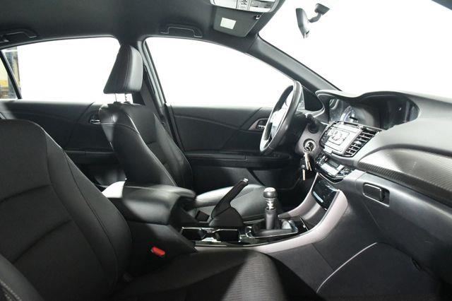 2016 Honda Accord Sport photo