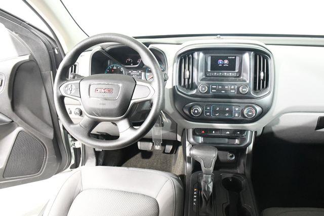 2017 GMC Canyon 4WD photo