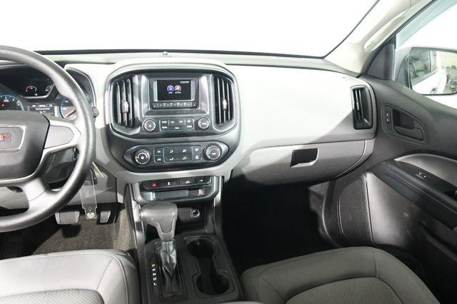 2017 GMC Canyon 4WD photo