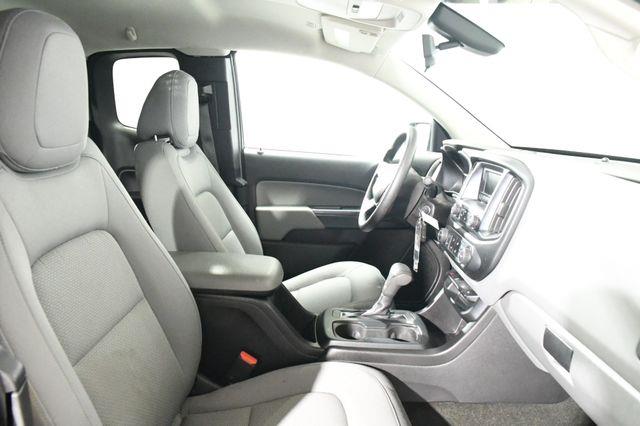 2017 GMC Canyon 4WD photo