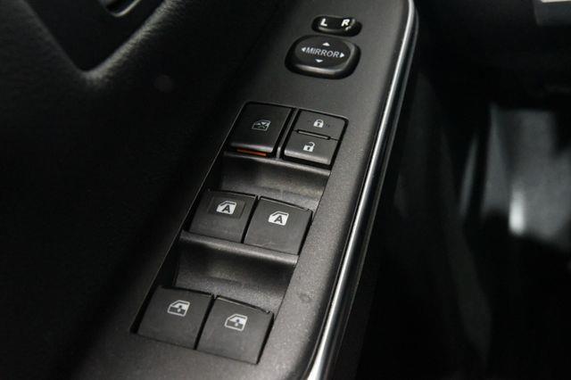 2016 Toyota Camry SE photo