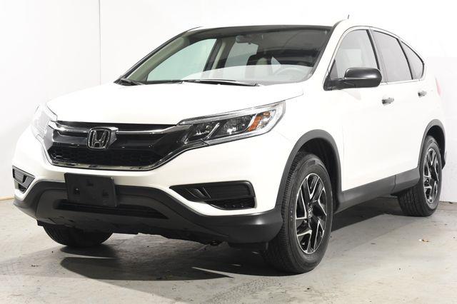 The 2016 Honda CR-V SE photos