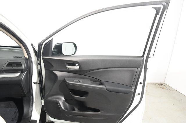 2016 Honda CR-V SE photo