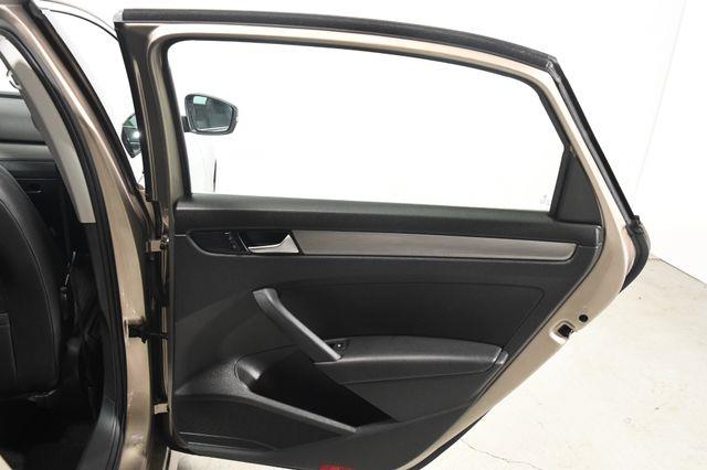 2015 Volkswagen Passat 2.0L TDI SE photo